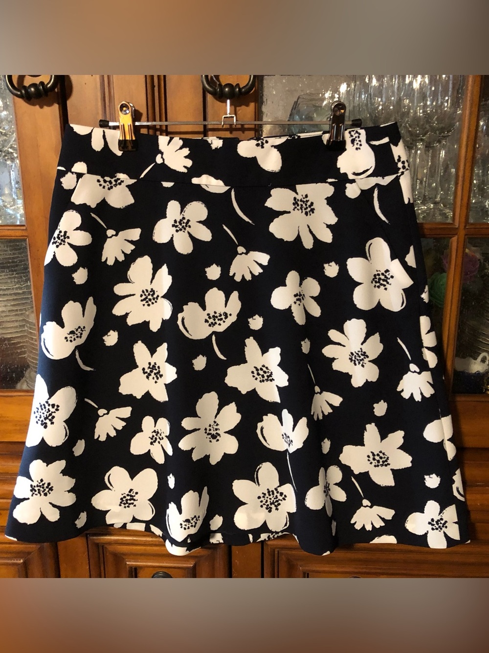 Like New Ann Taylor Black A-Line Skirt with White Floral Print